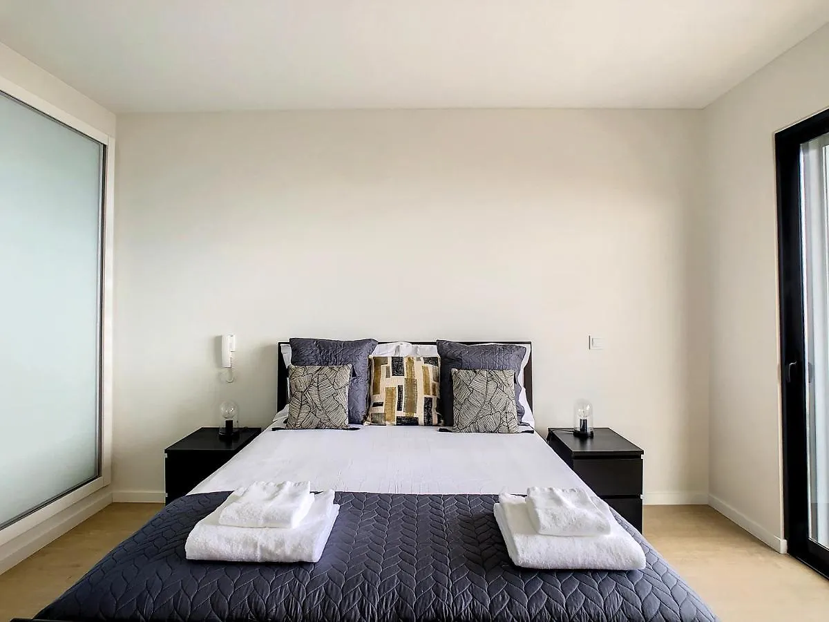 Evoque Villa By Lovelystay Arco da Calheta  0*, Arco da Calheta (Madeira)
